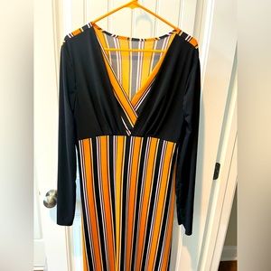 2 Women's maxi dresses. Hand sewn! Size L. Beautiful colors and patterns